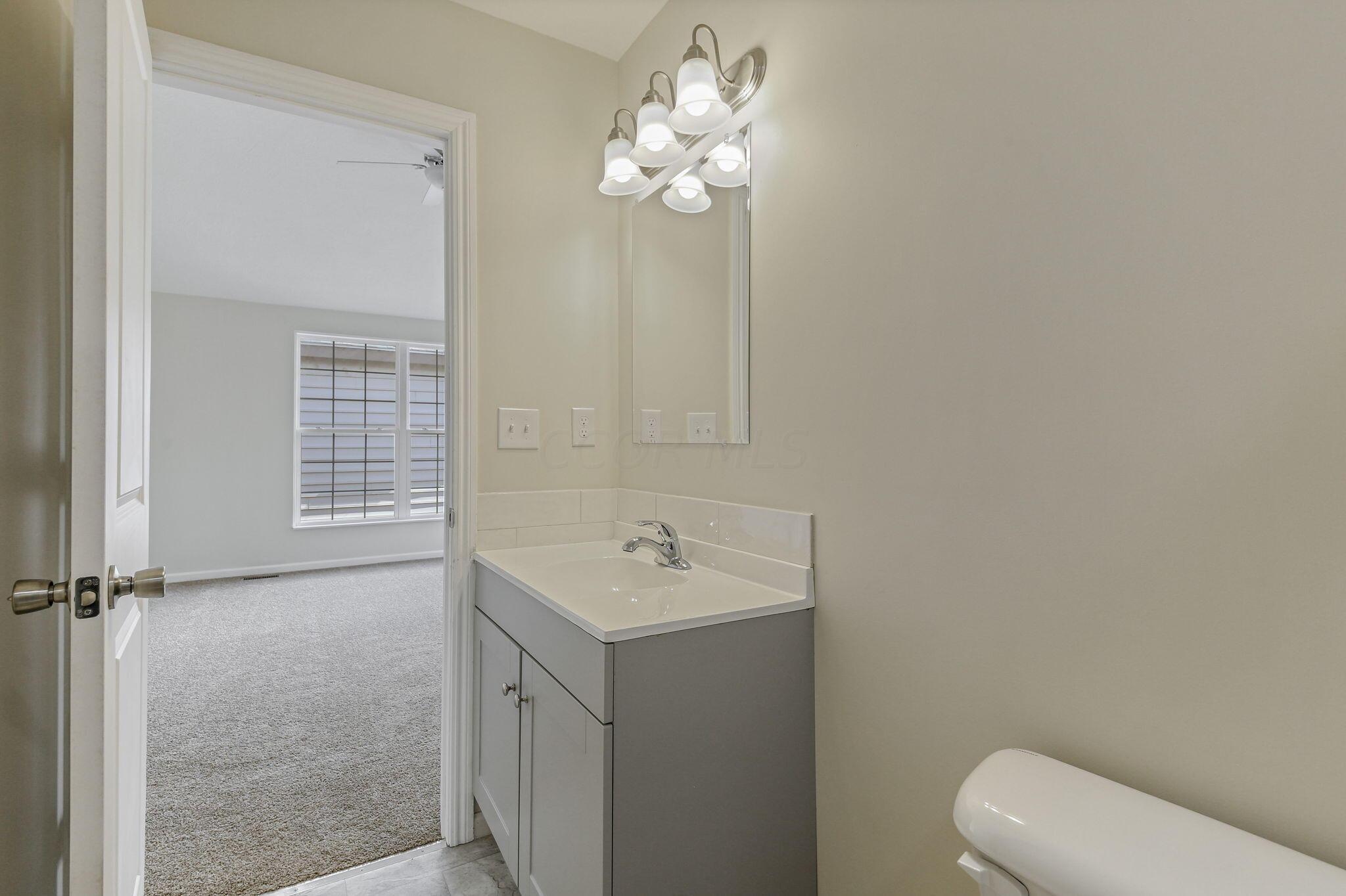 1549 Delbert Road Columbus, OH 43219 - Photo 43 of 50 43-web-or-mls-5D9A3961