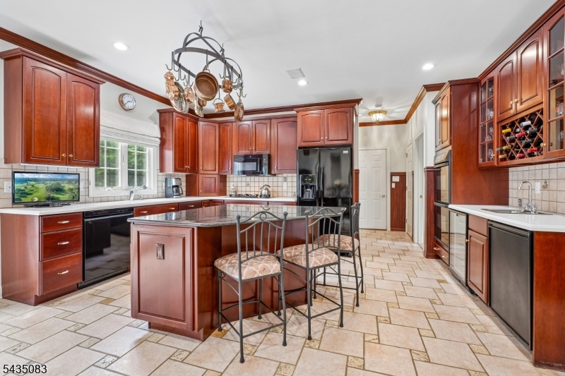 63 Emily Road Bernards, NJ 07931 - Photo 14 of 40