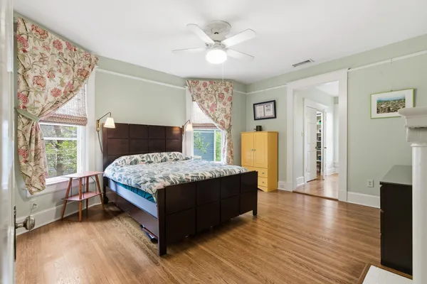 $589,000 | 1757 Glenwood Place, Memphis, TN 38104