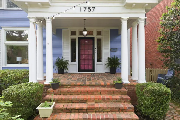 $589,000 | 1757 Glenwood Place, Memphis, TN 38104