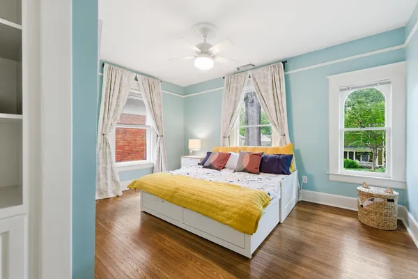 $589,000 | 1757 Glenwood Place, Memphis, TN 38104