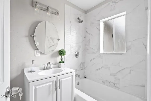 $468,999 | 5309 West Ave L8, Lancaster, CA 93536