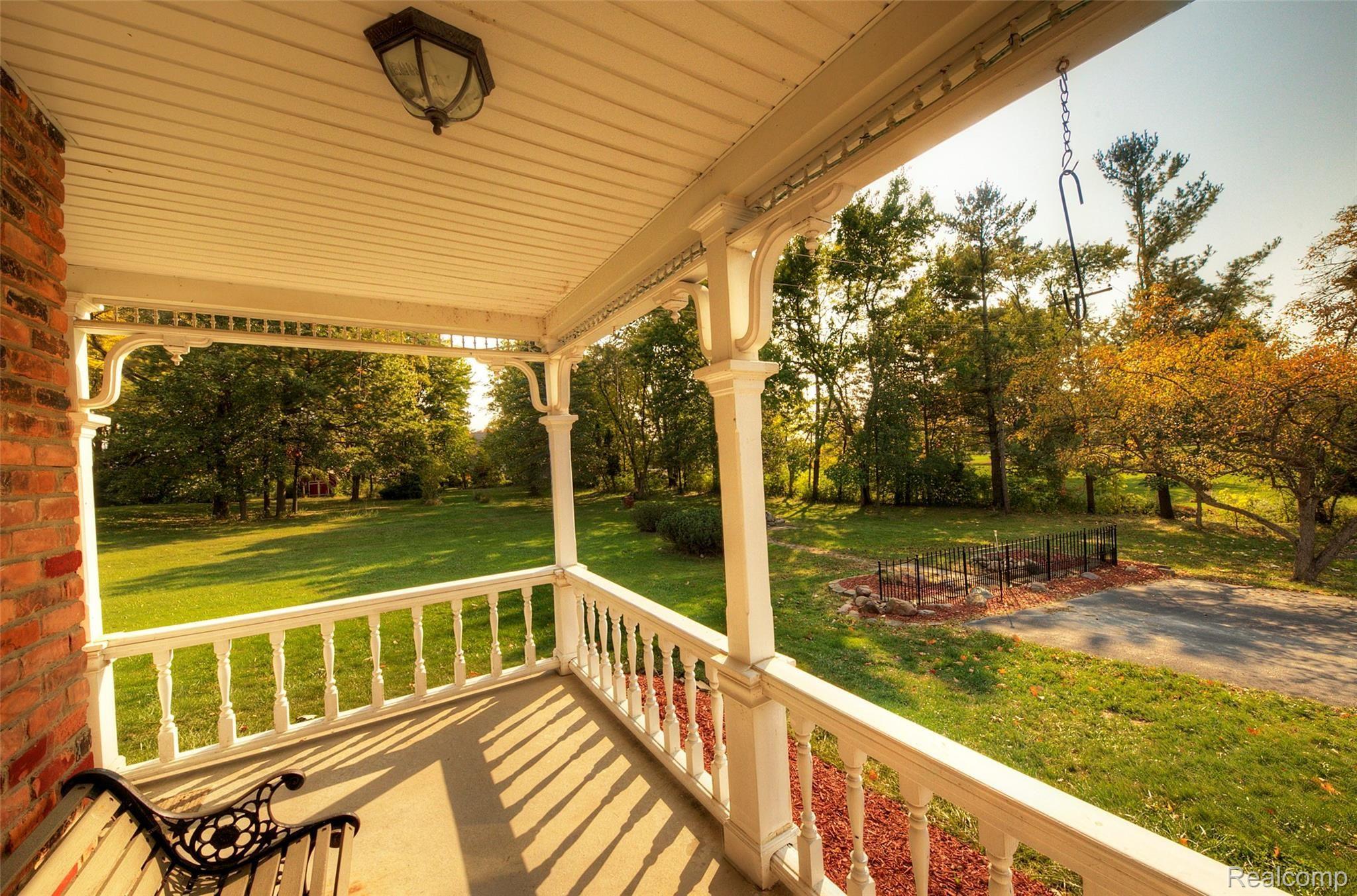 3292 Napier Road Canton, MI 48187 - Photo 58 of 80 4H8A1382_3_4.jpg