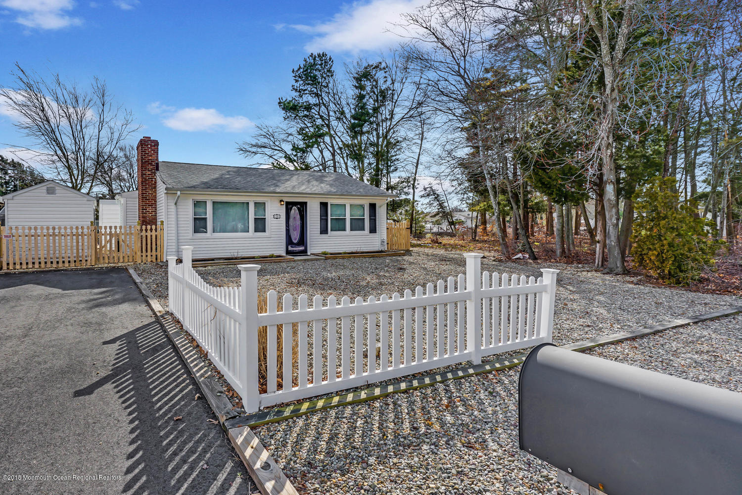 54 Cedar Run Road Bayville, NJ 08721 - Photo 4 of 40 54 Cedar Run Rd Berkeley-large-004-3-Fro