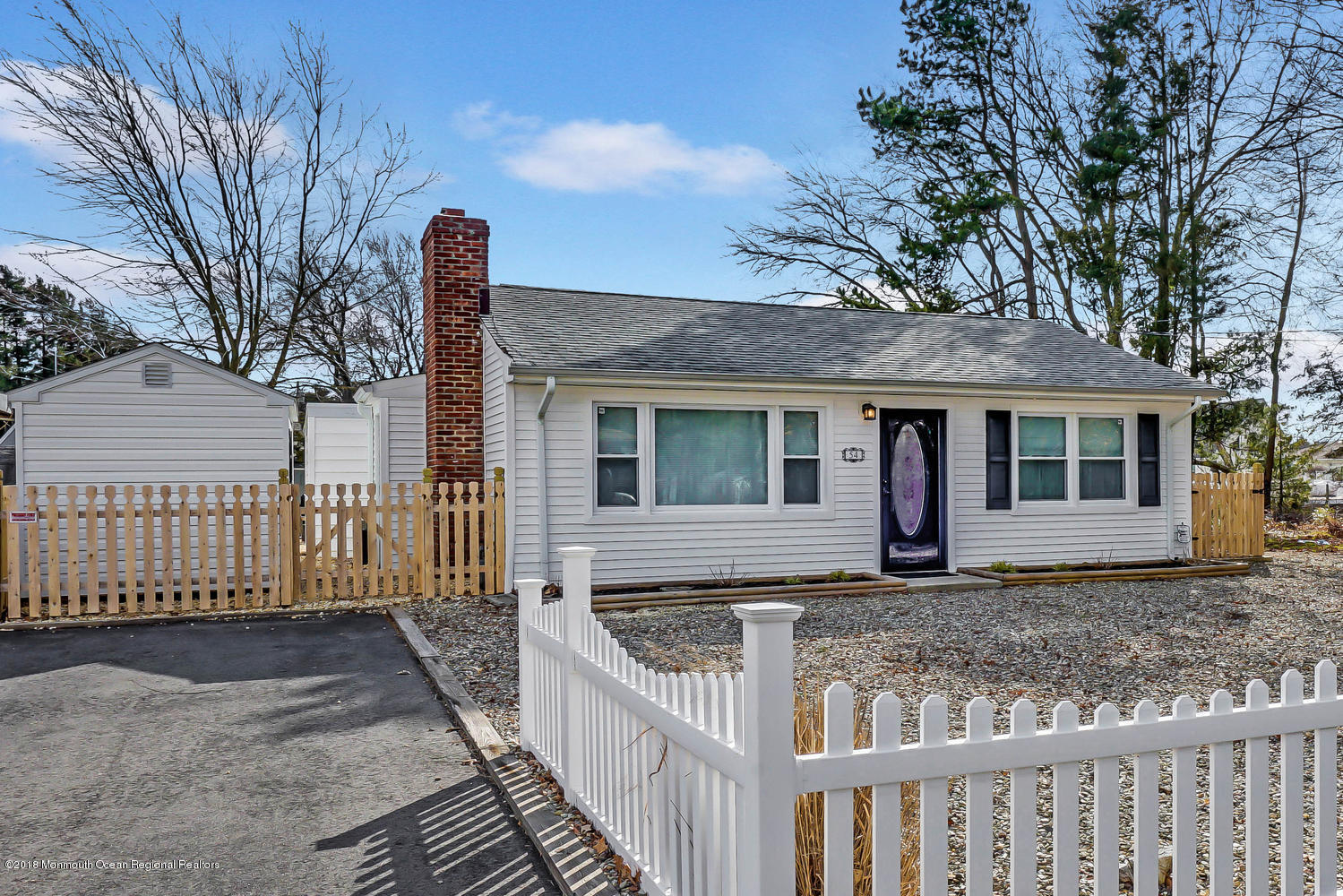 54 Cedar Run Road Bayville, NJ 08721 - Photo 5 of 40 54 Cedar Run Rd Berkeley-large-005-1-Fro