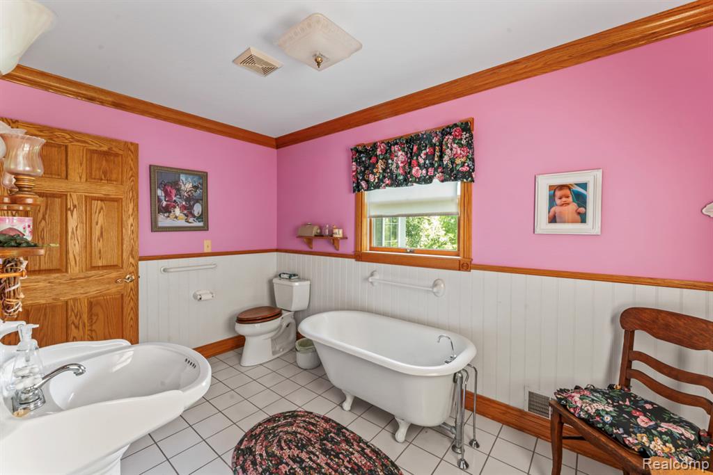 1591 Baldwin Road Lapeer, MI 48446 - Photo 13 of 46