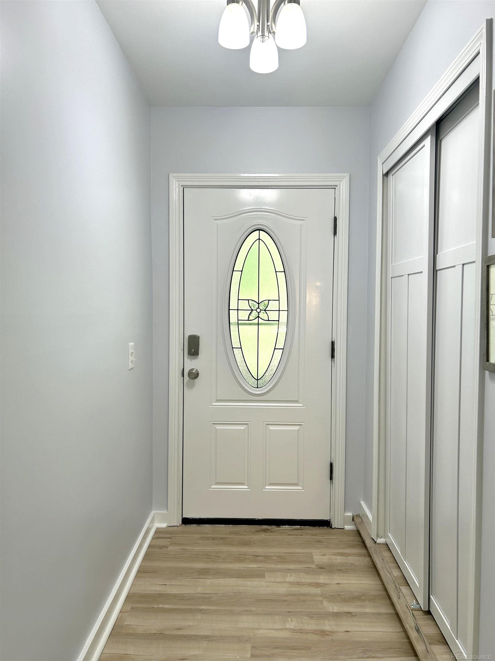 21790 McPhall Road Armada, MI 48005 - Photo 9 of 24 50184853-f97b8300-b31a-4097-af7a-a13c9758e9ea.JPG