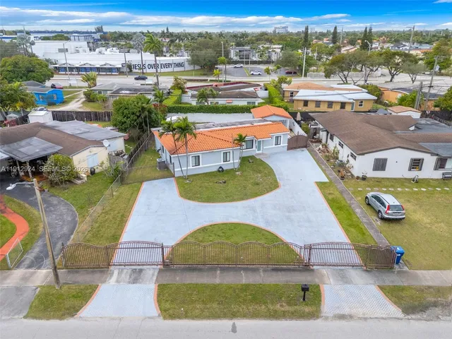 $3,820 | 1230 Southwest 86th Court, Unit 1, Miami, FL 33174