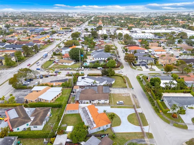 $3,820 | 1230 Southwest 86th Court, Unit 1, Miami, FL 33174