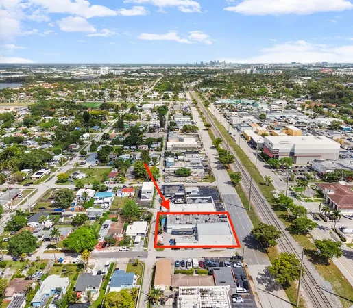 $4,095,000 | 1800 North Dixie Highway, Hollywood, FL 33020