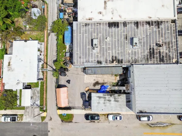 $4,095,000 | 1800 North Dixie Highway, Hollywood, FL 33020