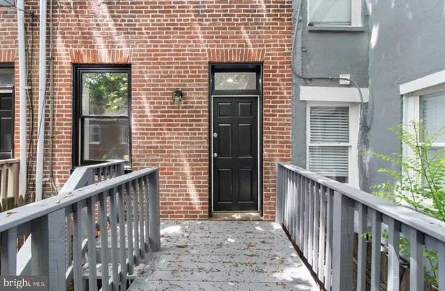 $2,000 | 23 South Arlington Avenue, Baltimore, MD 21223