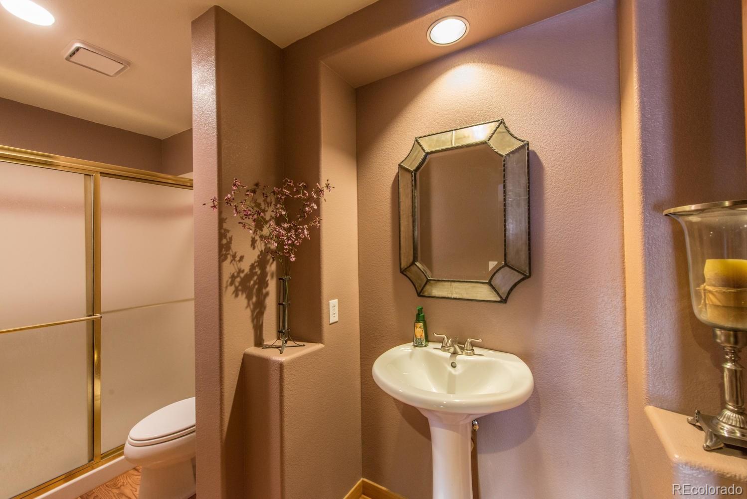 446 Monte Vista Road Golden, CO 80401 - Photo 9 of 35 Gallery Image 9