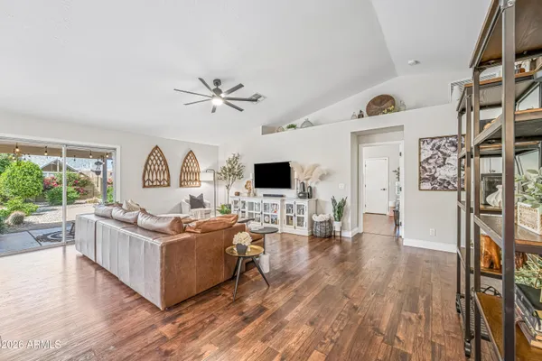 $475,000 | 2082 East San Tan Court, Gilbert, AZ 85296