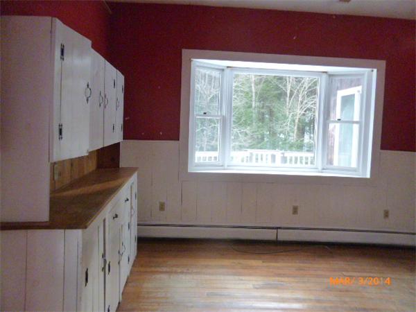 551 Davis Road Ashby, MA 01431 - Photo 4 of 8