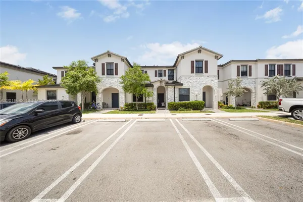 $460,000 | 18236 Southwest 148th Road, Miami, FL 33187