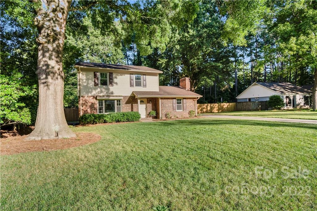 6802 Stoney Ridge Road Matthews, NC 28104 - Photo 1 of 34 Gallery Image 1