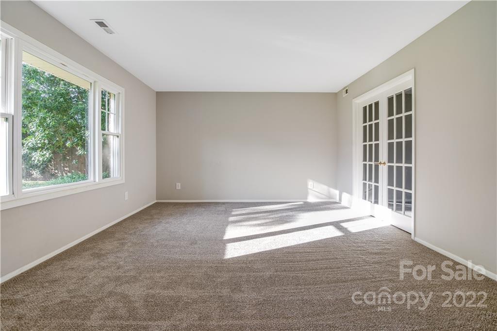 6802 Stoney Ridge Road Matthews, NC 28104 - Photo 3 of 34 Gallery Image 3