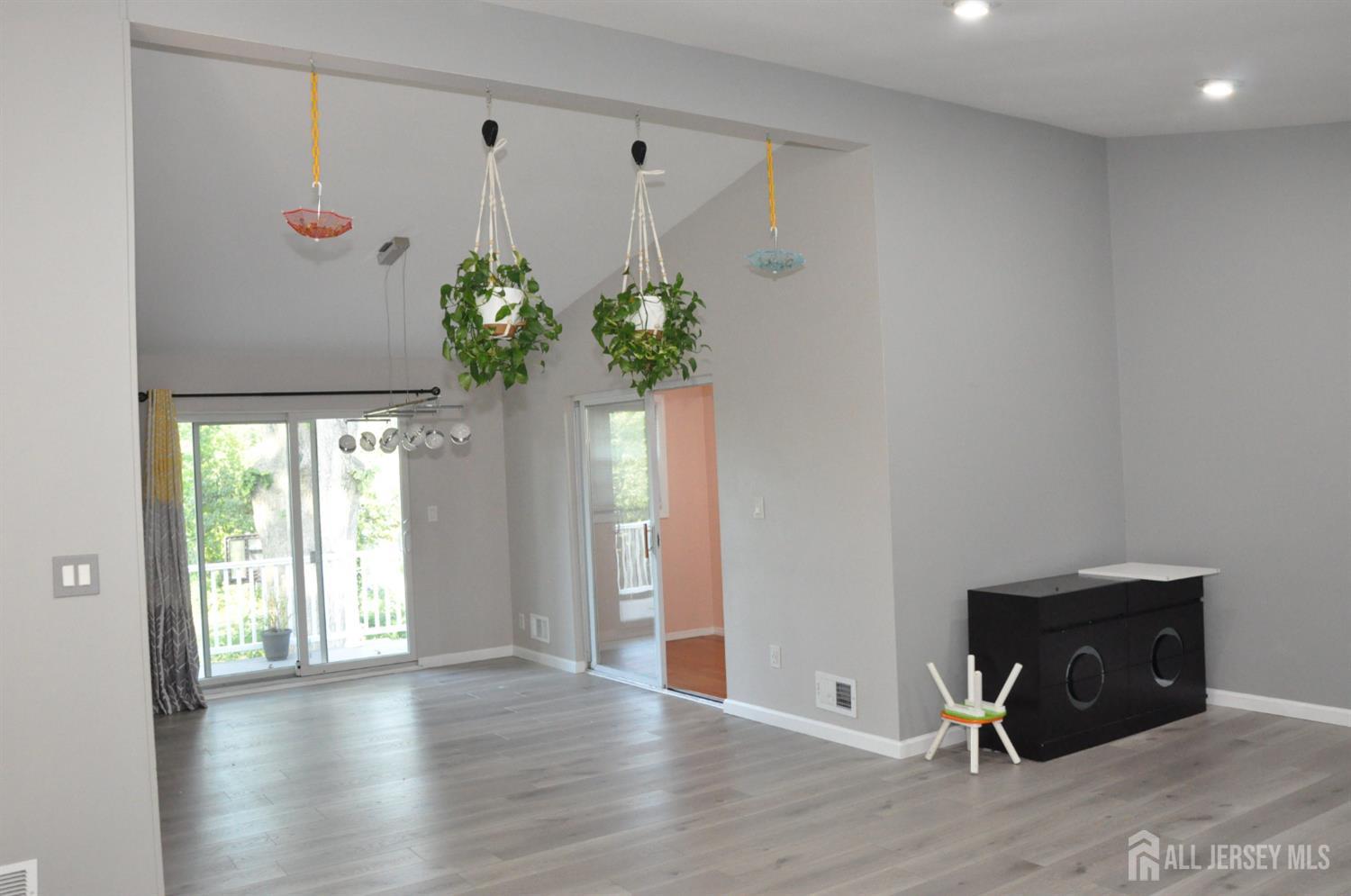 32 Harmon Road Edison, NJ 08837 - Photo 11 of 52 a view of entryway with wooden floor