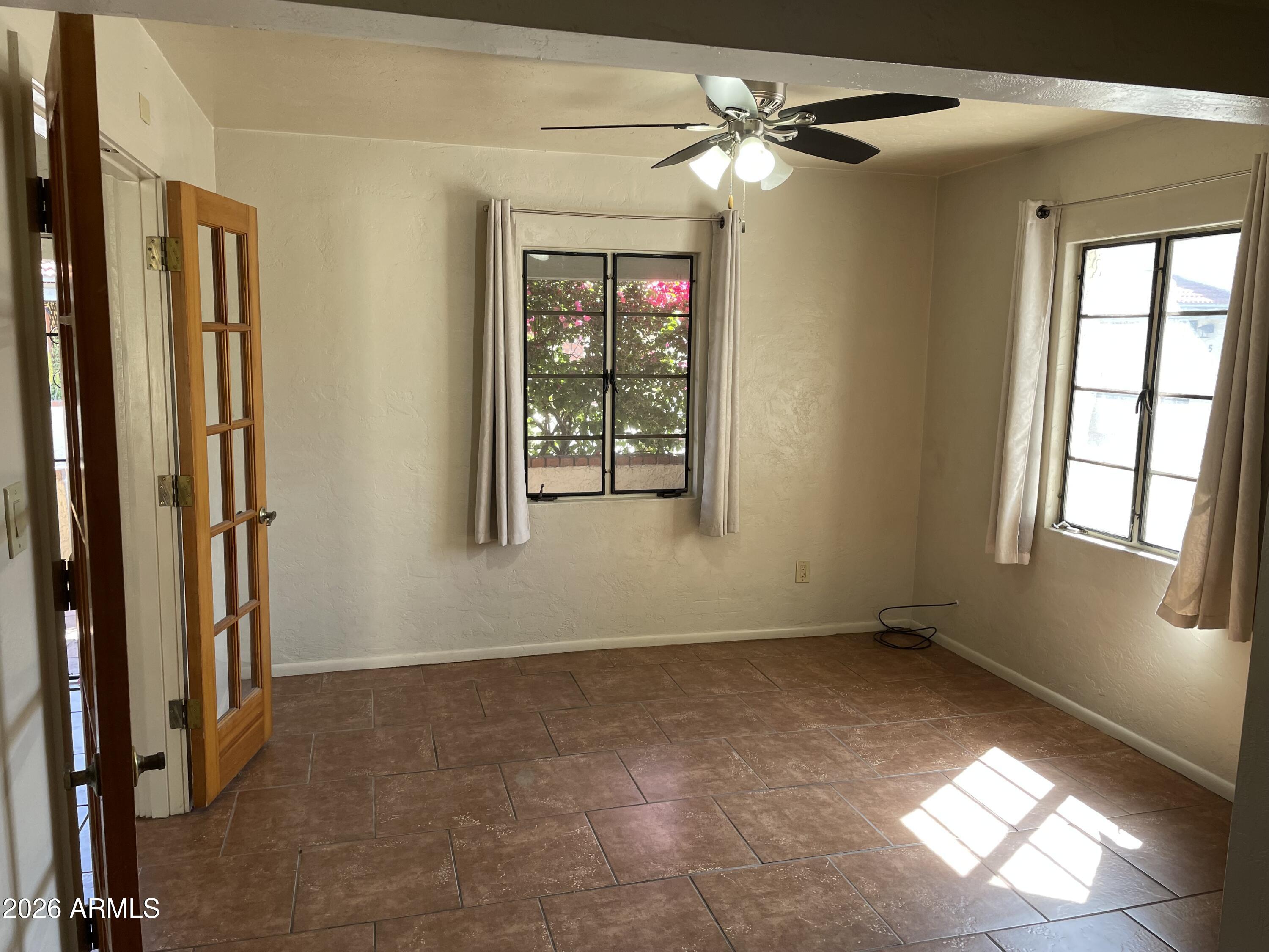 385 East Coronado Road, Unit 7 Phoenix, AZ 85004 - Photo 11 of 20 IMG_2923