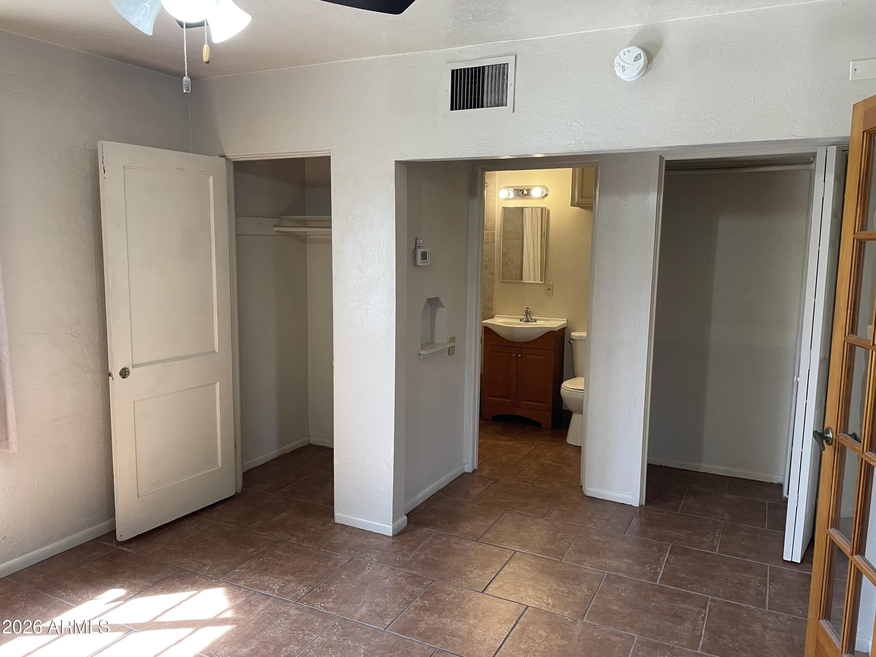 385 East Coronado Road, Unit 7 Phoenix, AZ 85004 - Photo 12 of 20 IMG_2920