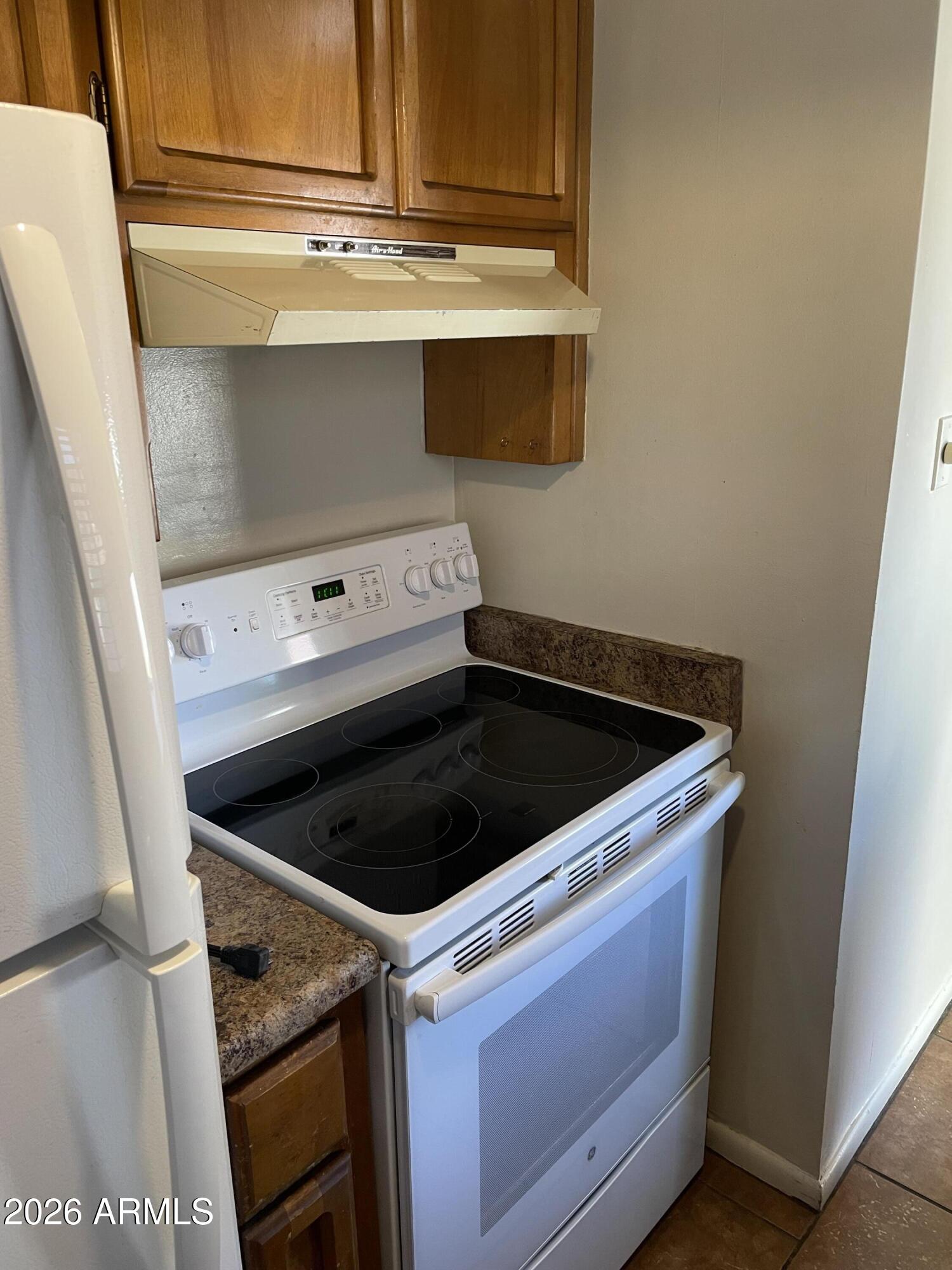 385 East Coronado Road, Unit 7 Phoenix, AZ 85004 - Photo 17 of 20 IMG_2917