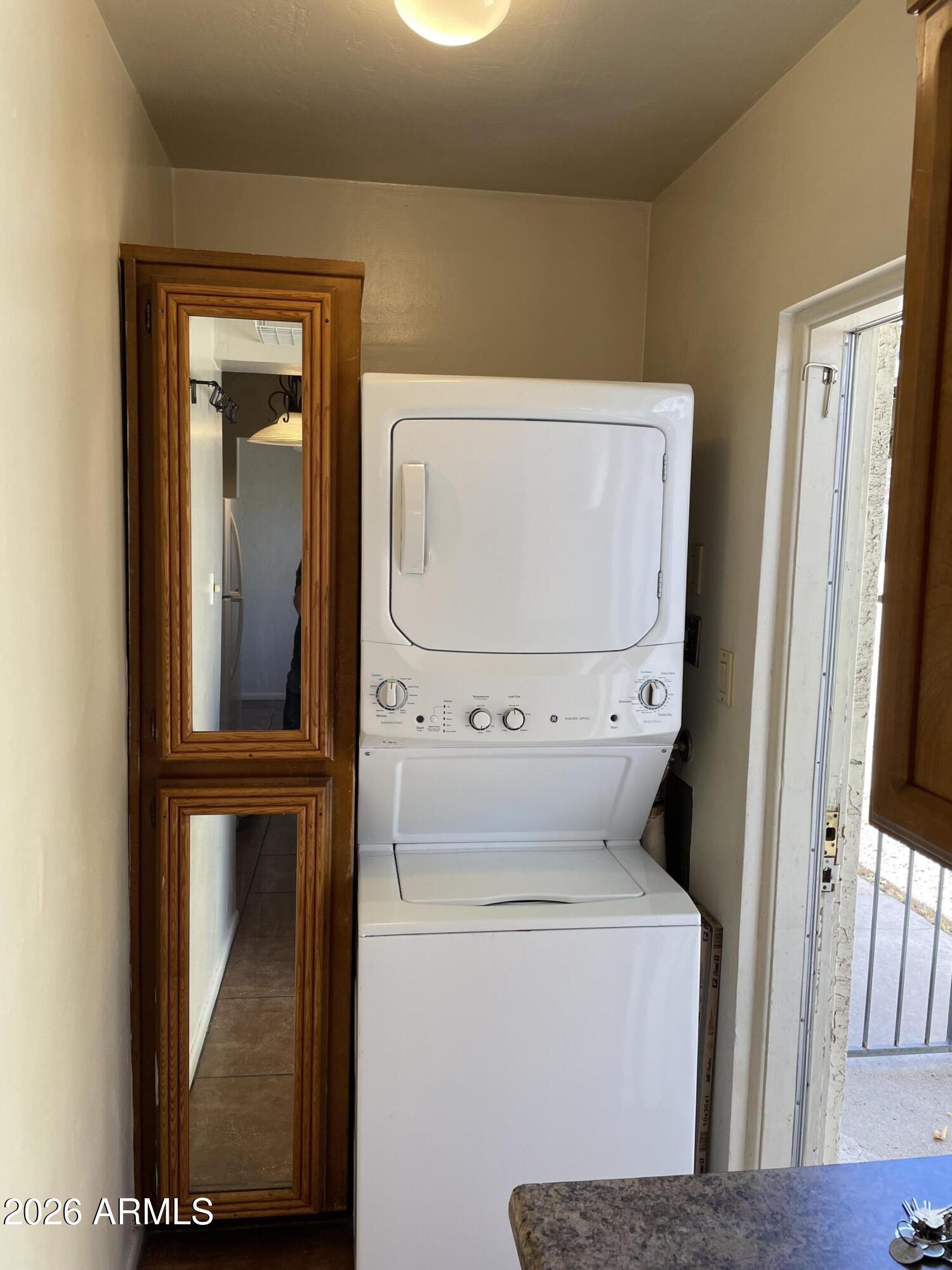 385 East Coronado Road, Unit 7 Phoenix, AZ 85004 - Photo 18 of 20 IMG_2916