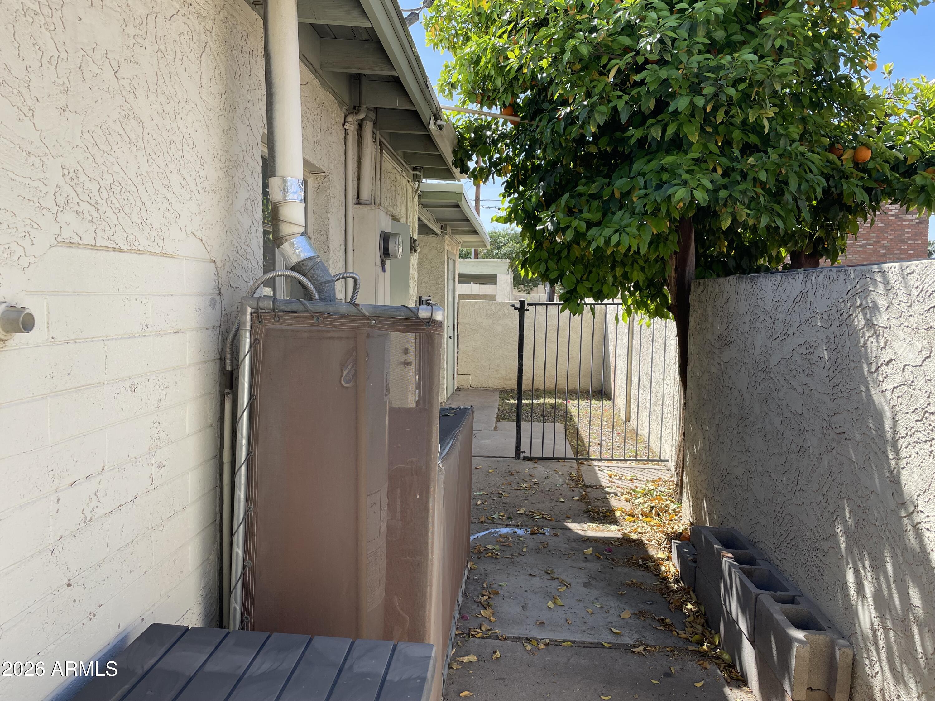 385 East Coronado Road, Unit 7 Phoenix, AZ 85004 - Photo 20 of 20 IMG_2908