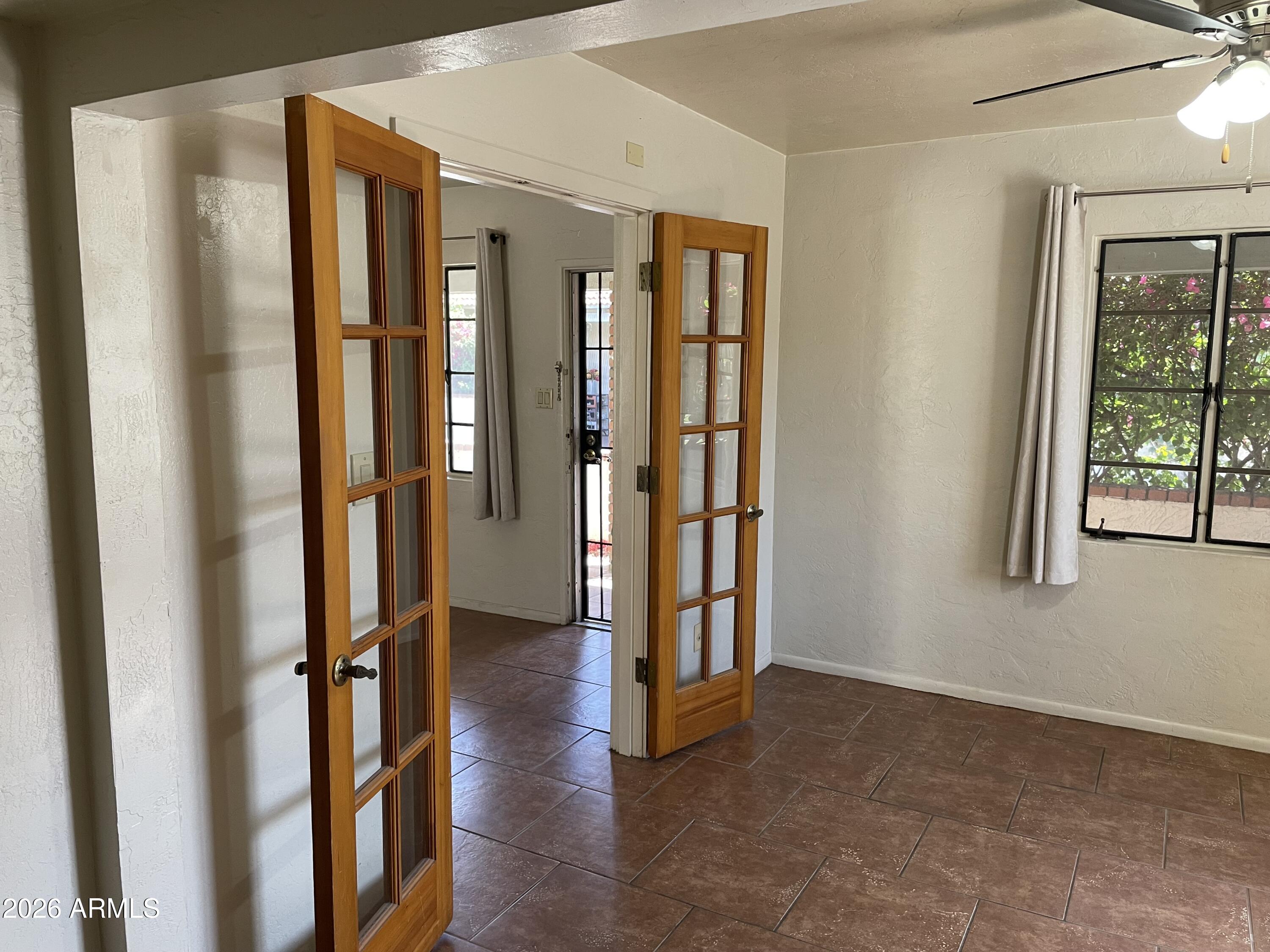 385 East Coronado Road, Unit 7 Phoenix, AZ 85004 - Photo 9 of 20 IMG_2924