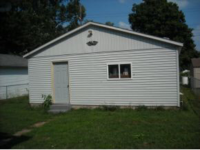 1111 Monroe Street Rochester, IN 46975 - Photo 5 of 6