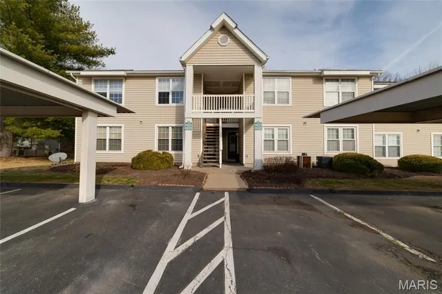 $105,000 | 14225 Cape Horn Place, Florissant, MO 63034