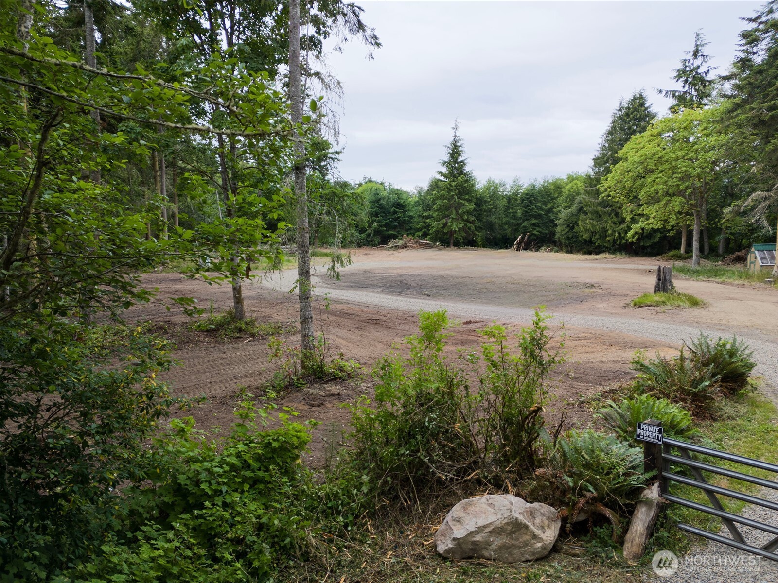 45 Hoyt Road Nordland, WA 98358 - Photo 2 of 8