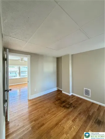 $2,495 | 230 East Fairview Street, Allentown, PA 18109