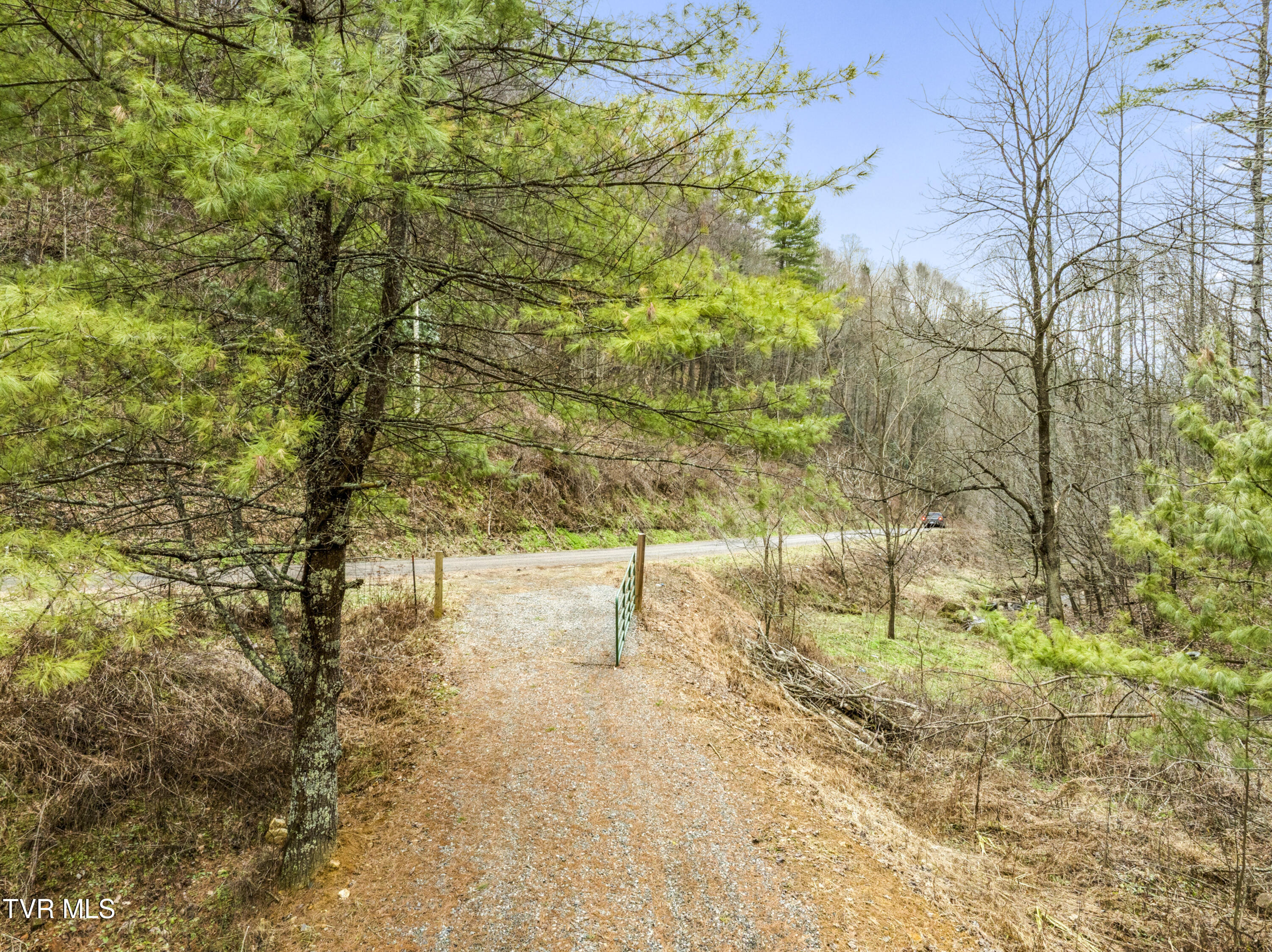 Tbd Stage Road Mountain City, TN 37683 - Photo 8 of 27 TBDStageRd-Aerials-2
