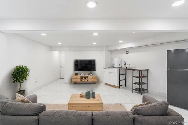 $849,999 | 61-29 Cooper Avenue | Glendale