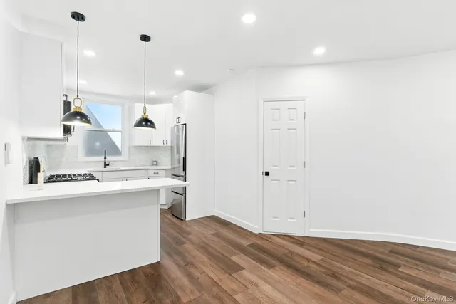 $849,999 | 61-29 Cooper Avenue | Glendale