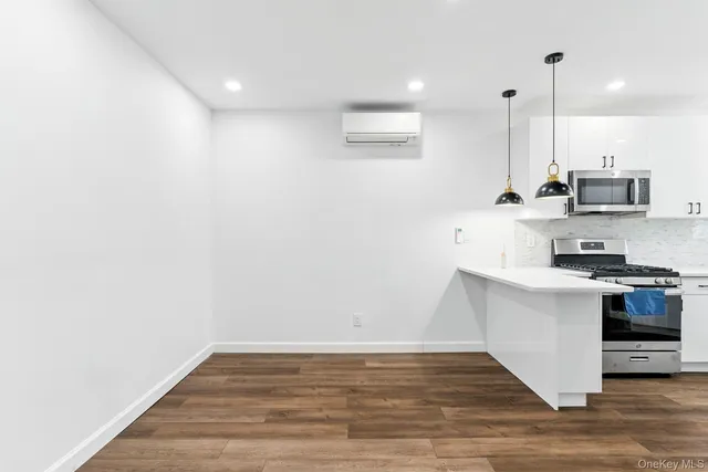 $849,999 | 61-29 Cooper Avenue | Glendale