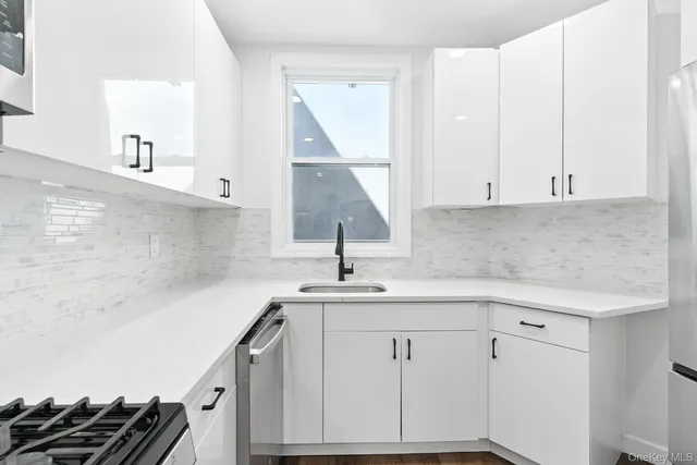 $849,999 | 61-29 Cooper Avenue | Glendale