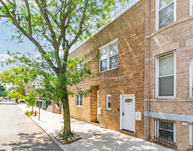 $849,999 | 61-29 Cooper Avenue | Glendale