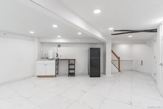 $849,999 | 61-29 Cooper Avenue | Glendale