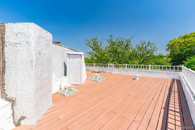 $849,999 | 61-29 Cooper Avenue | Glendale