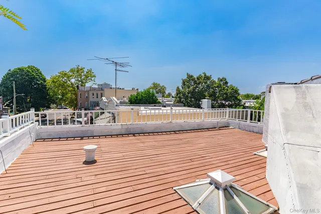 $849,999 | 61-29 Cooper Avenue | Glendale