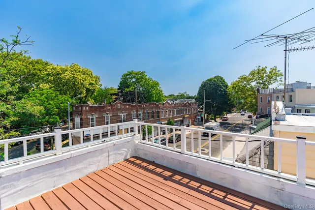 $849,999 | 61-29 Cooper Avenue | Glendale