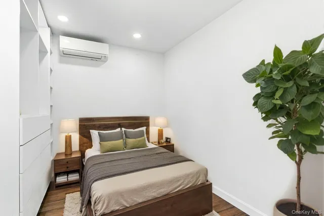 $849,999 | 61-29 Cooper Avenue | Glendale