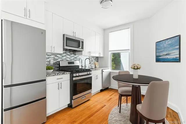 $849,999 | 61-29 Cooper Avenue | Glendale