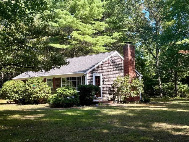 $2,995 | 364 Tremont Street, Duxbury, MA 02332