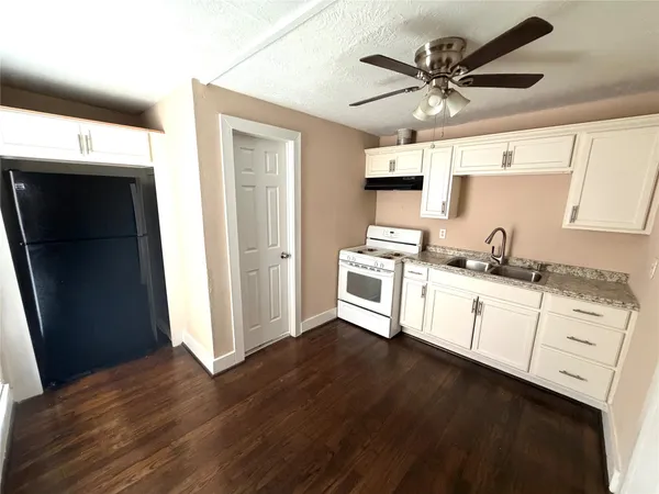 $700 | 7018 Avenue F, Unit 1, Houston, TX 77011
