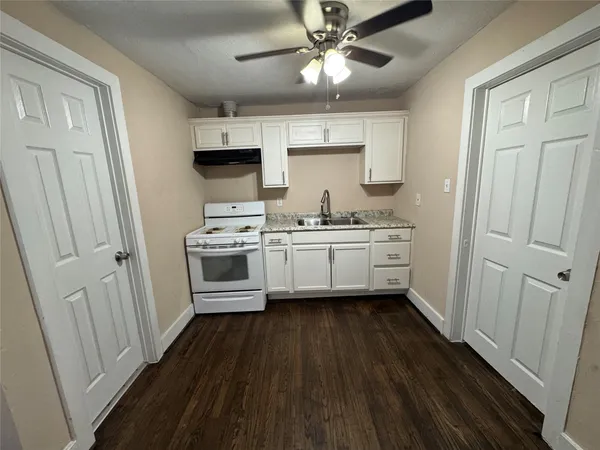 $700 | 7018 Avenue F, Unit 1, Houston, TX 77011