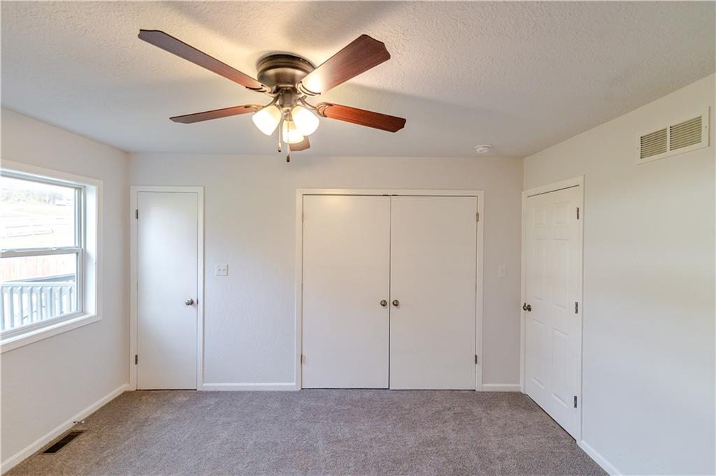 1109 Oak Street Atchison, KS 66002 - Photo 22 of 47