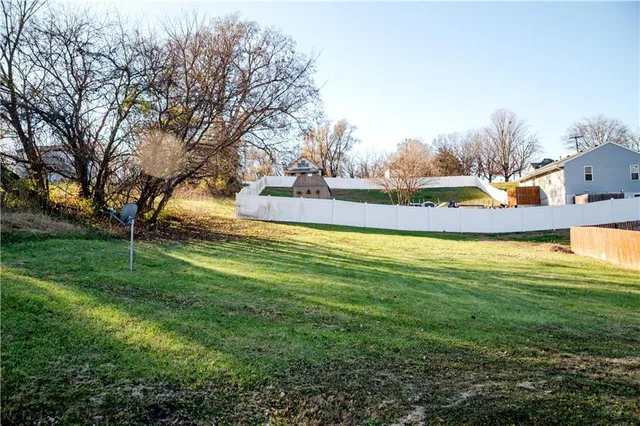 $210,000 | 1109 Oak Street, Atchison, KS 66002